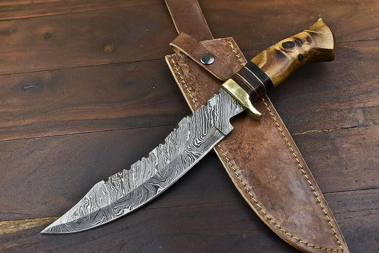14.5" Damascus Bowie Knife Damascus Steel Knife with Walnut Wood Handle & Sheath