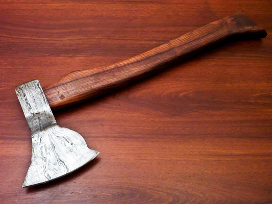 Handmade Damascus Steel Tomahawk Hatchet Axe with Walnut Handle and Leather Sheath – 15 Inch