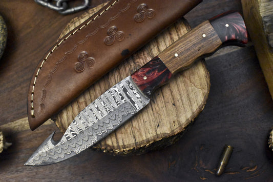 9.5" Gut Hook Skinner Knife Ladder Damascus Walnut Wood Hunting Blade