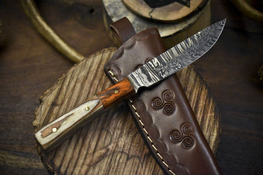 Forged Twist Damascus Skinner Knife with Hardwood Handle and Wooden Bolster – Survival Blade