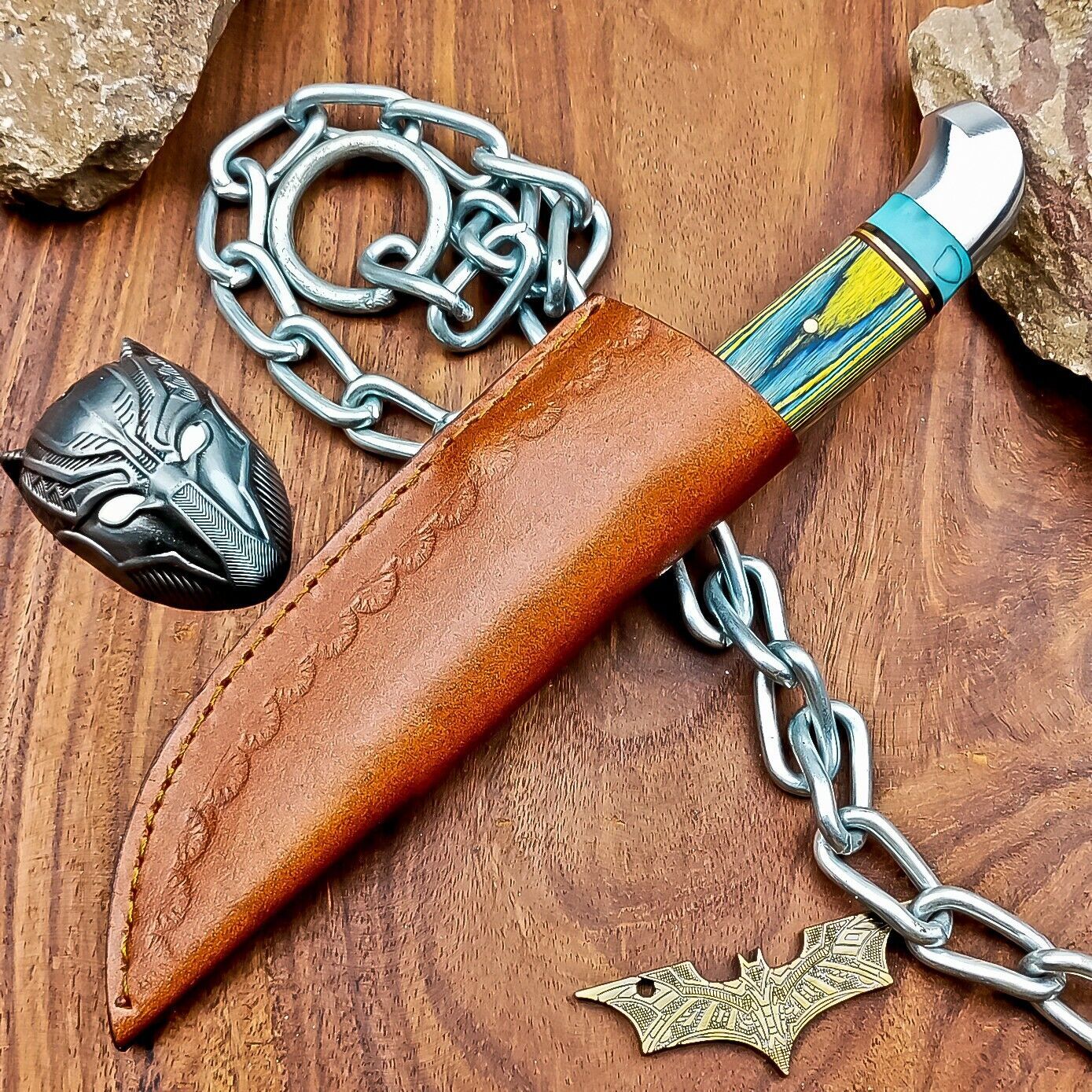 9" Damascus Steel Hunting Knife with Hardwood Handle & Leather Sheath