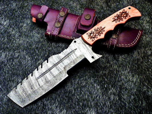 13.5 Inch Handmade Damascus Full Tang Bowie Knife with Olive Wood Handle