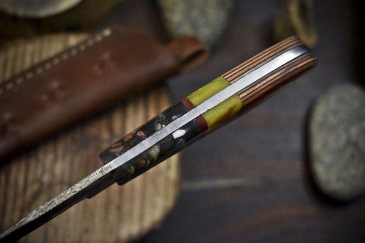 8.5" Twist Damascus Skinner Knife with Mixed Material Handle and Micarta Bolster – Handmade Hiking Knife