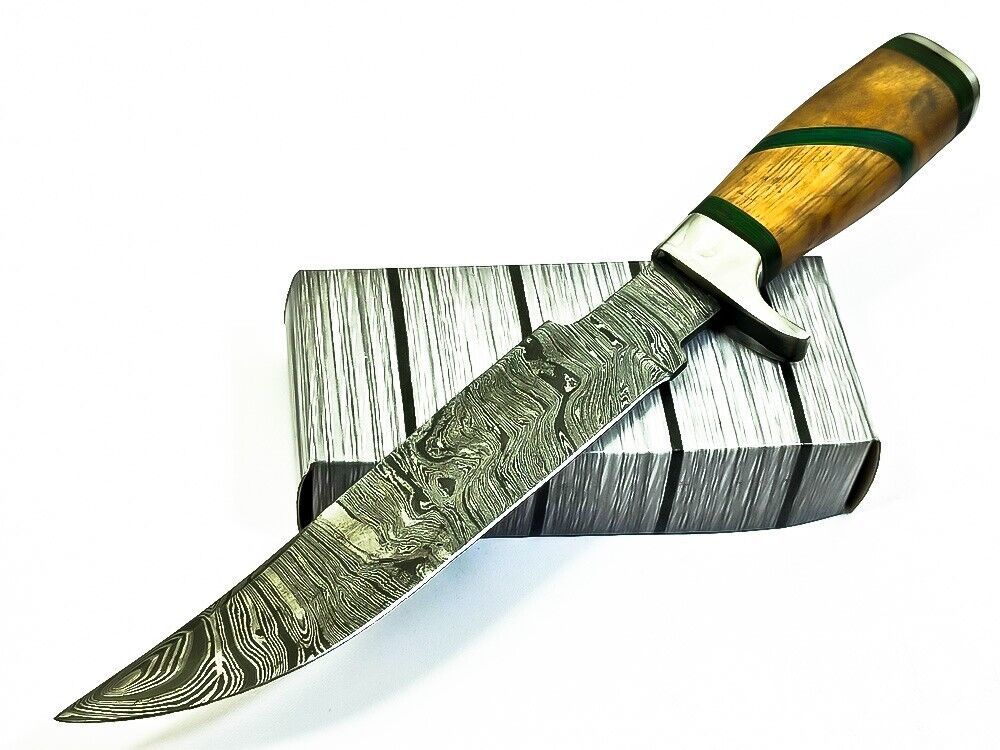 12.7" Handmade Damascus Steel Bowie Knife – Hardwood Handle, Steel Guard & Leather Sheath