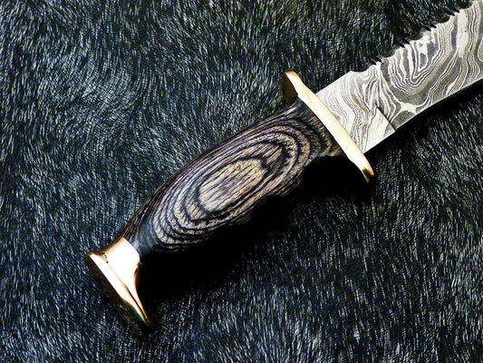 Custom Handmade Damascus Steel Bowie Knife with Hardwood Handle and Brass Bolster
