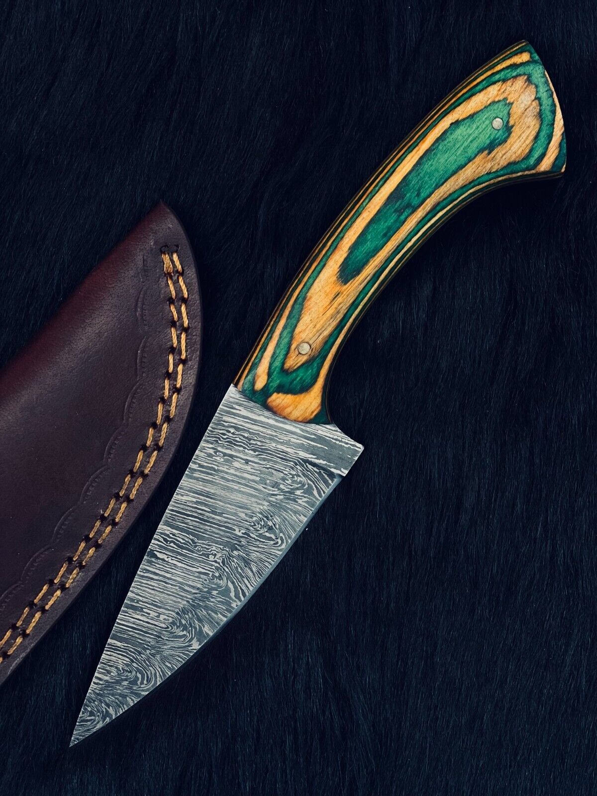 8.5" Custom Handmade Twist Damascus Bowie Hunting Knife – Camel Bone & Wood Handle