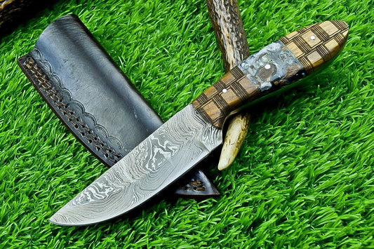 8.0" Damascus Bowie Knife – Resin & Natural Wood Handle | Full Tang