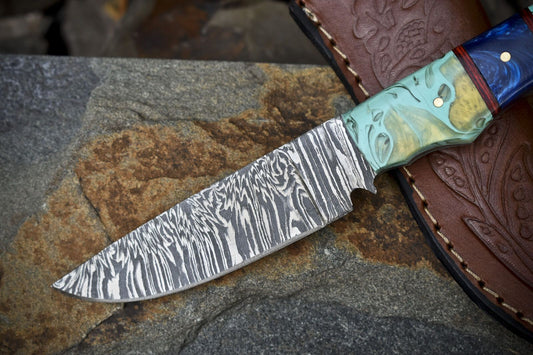 Twist Pattern Damascus Skinner Knife with Micarta Handle – Handmade Tactical Hunting Knife