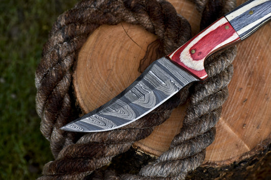 Custom Hand Forged Skinner Knife Twist Damascus Hard Wood Handle Hunting Knife