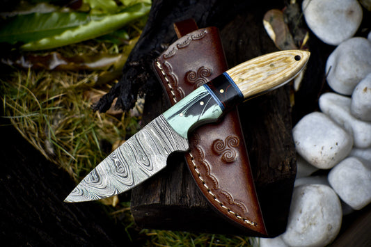 Twist Damascus Skinner Knife with Mixed Material Handle – 8.5" Handmade Hunting Blade