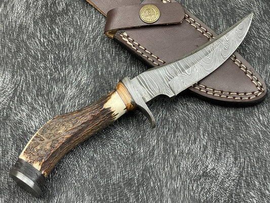 Heritage Forge 8 Inch Damascus Steel Hunting Bowie Knife with Stag Horn and Hardwood Handle