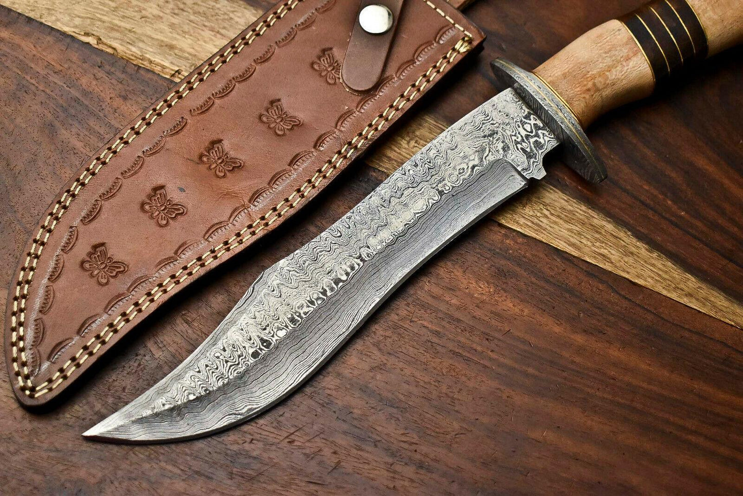 14" Damascus Bowie Knife – Olive Wood Handle & Leather Sheath