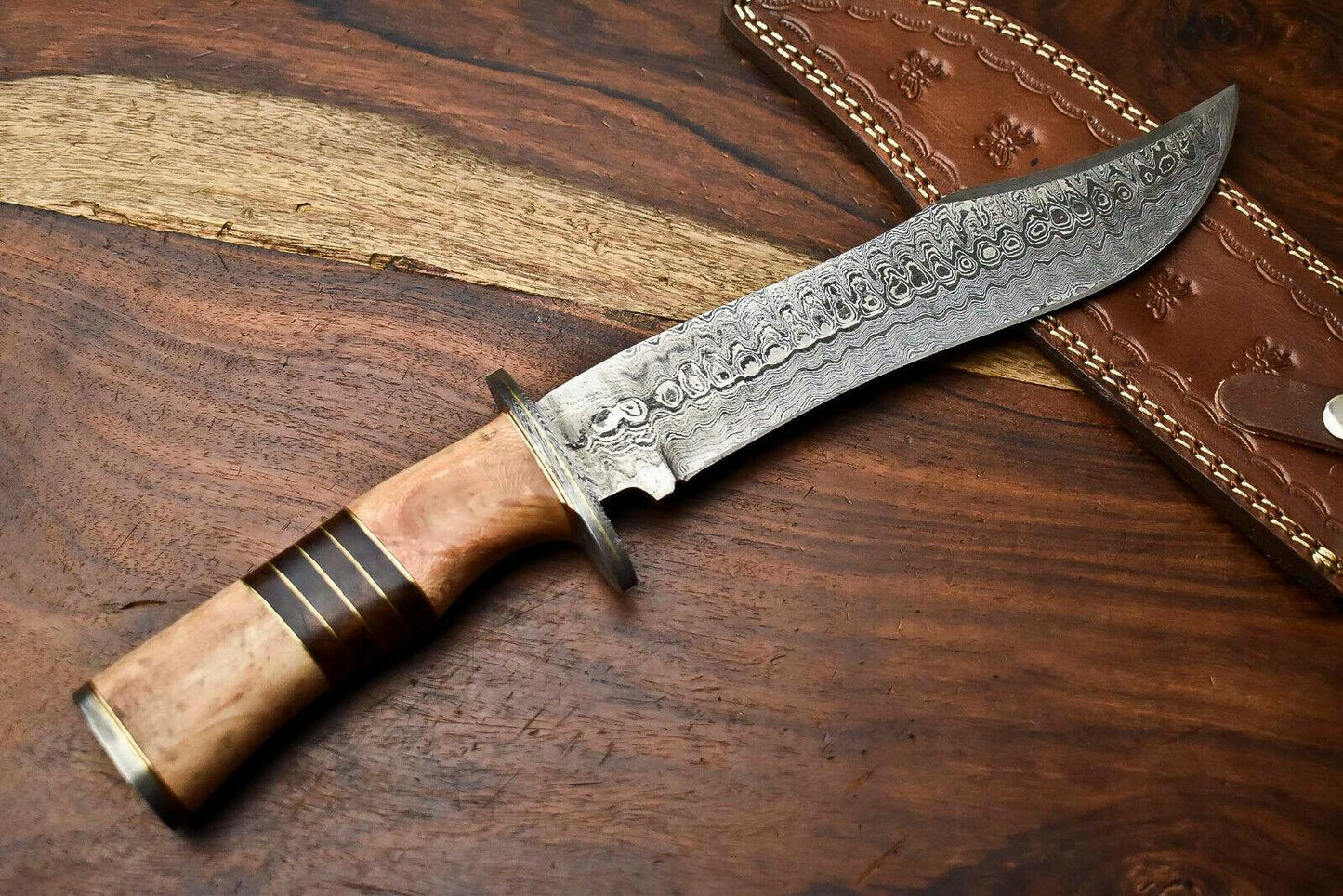 14" Damascus Bowie Knife – Olive Wood Handle & Leather Sheath