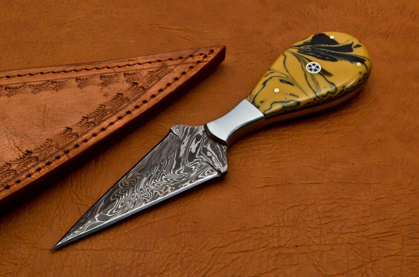 8" Damascus Steel Bowie Knife – Multicolor Handle & Leather Sheath