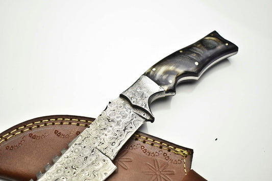 Handmade Damascus Blade Camping Tracker Full Tang Knife with Ram’s Horn Handle