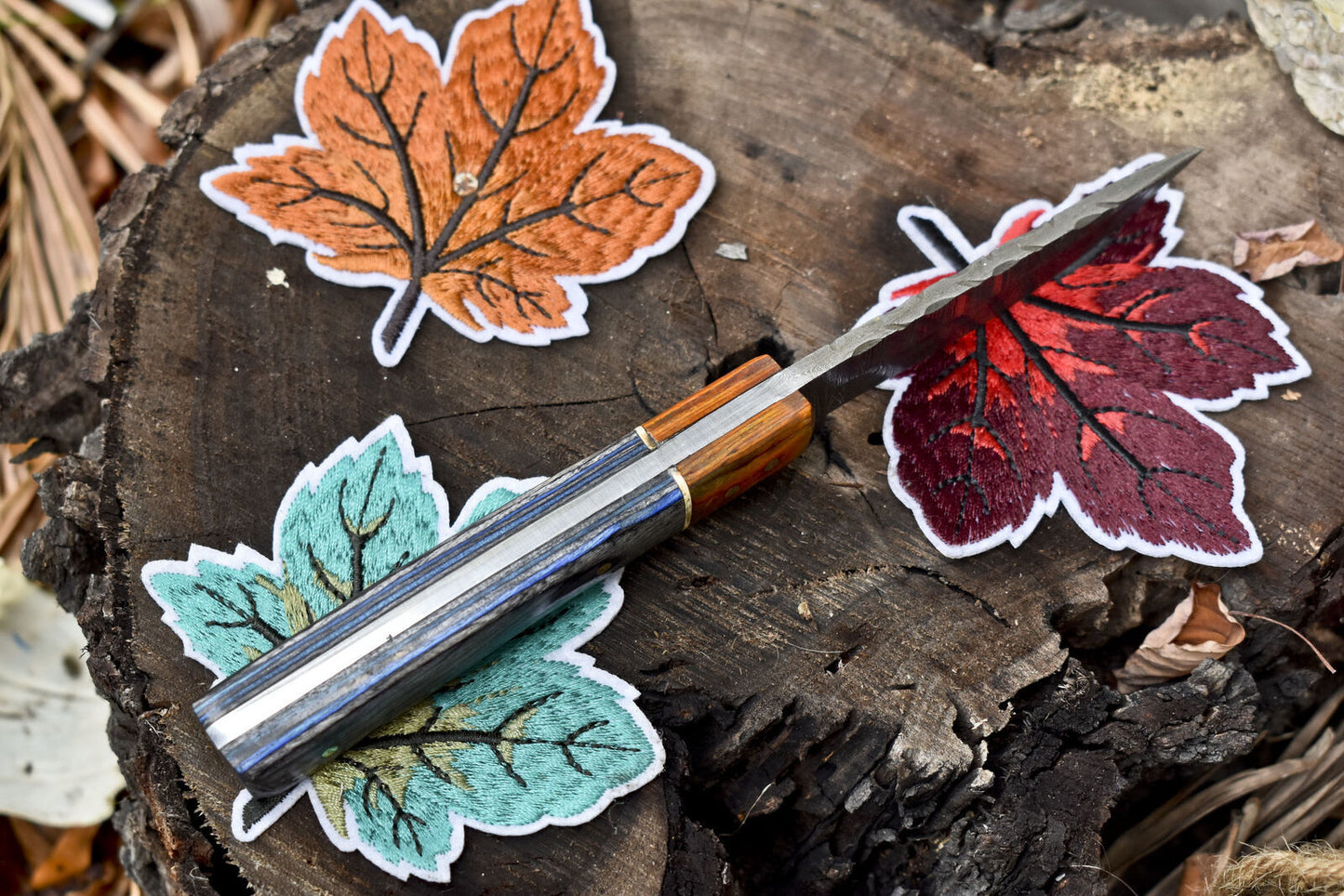 Custom Twist Damascus Skinner Knife – Hardwood Handle with Wooden Bolster & Leather Sheath
