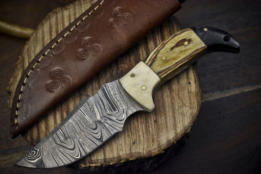 Custom Damascus Skinner Knife Twist Pattern Hardwood Handle Camping Limited Edition