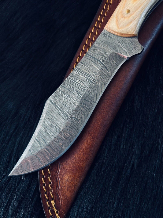 Heritage Forge 11 Inch Twist Damascus Steel Skinner Knife with Camel Bone and Wood Handle
