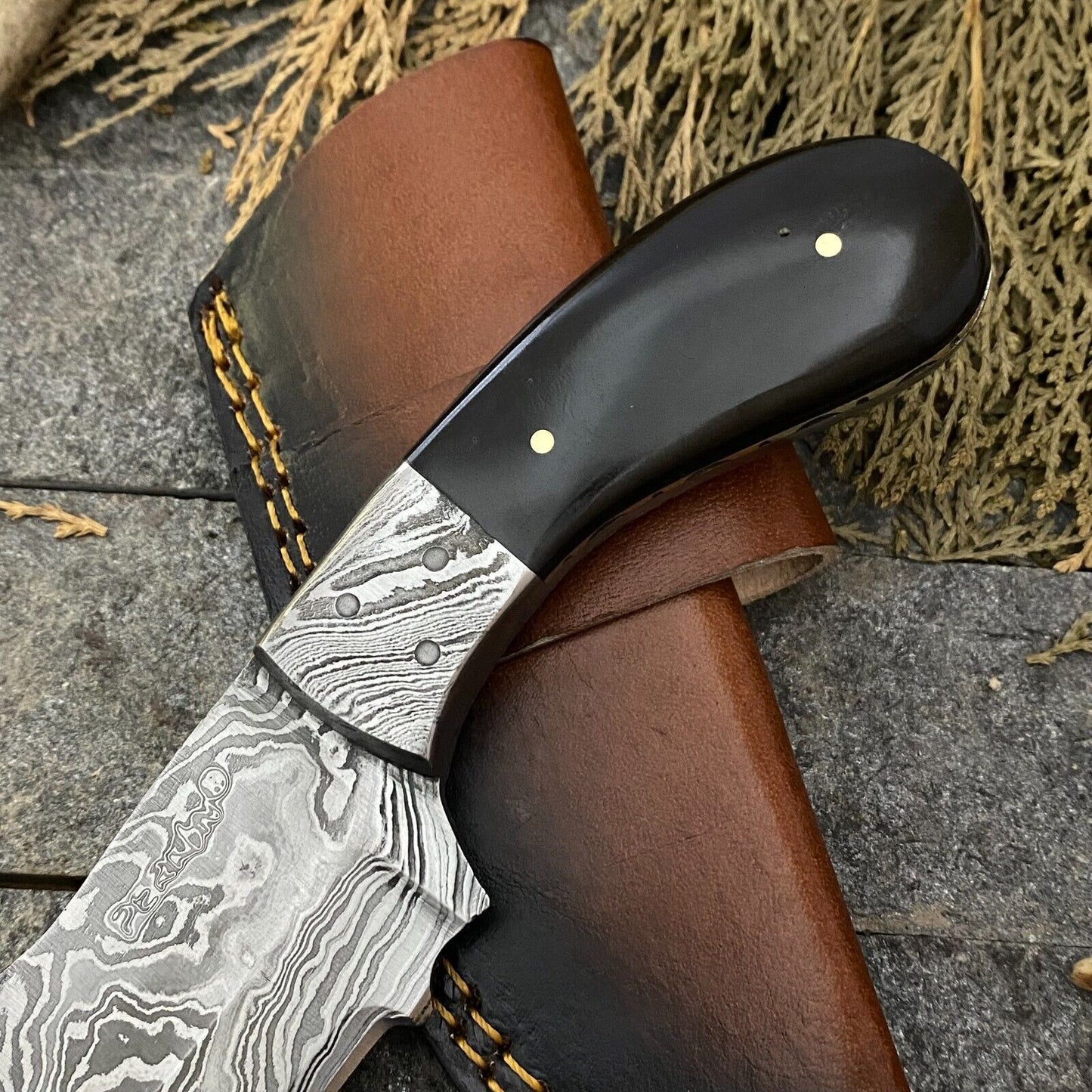 Heritage Forge 8 Inch Handmade Damascus Steel Bowie Knife with Horn Handle