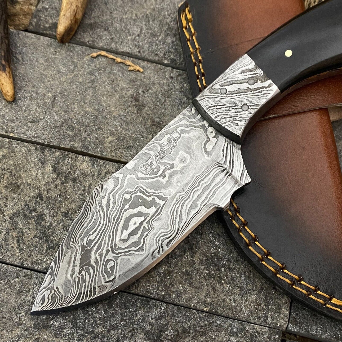 Heritage Forge 8 Inch Handmade Damascus Steel Bowie Knife with Horn Handle