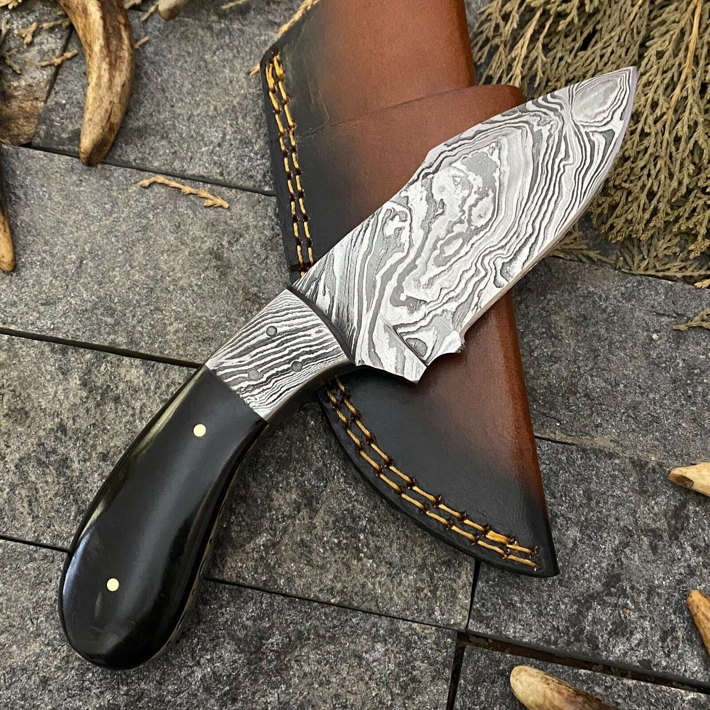 Heritage Forge 8 Inch Handmade Damascus Steel Bowie Knife with Horn Handle