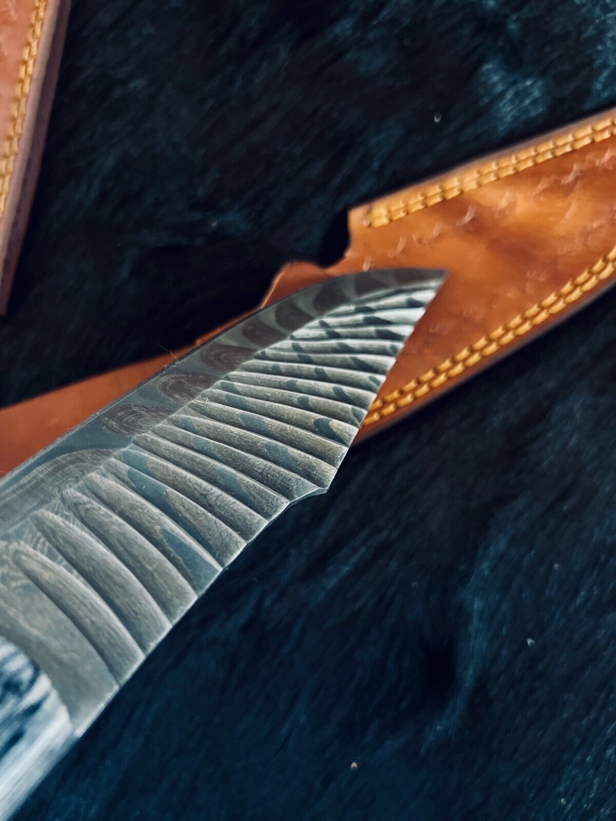 Heritage Forge 11.5 Inch Damascus Steel Bowie Hunting Knife with Wood Handle