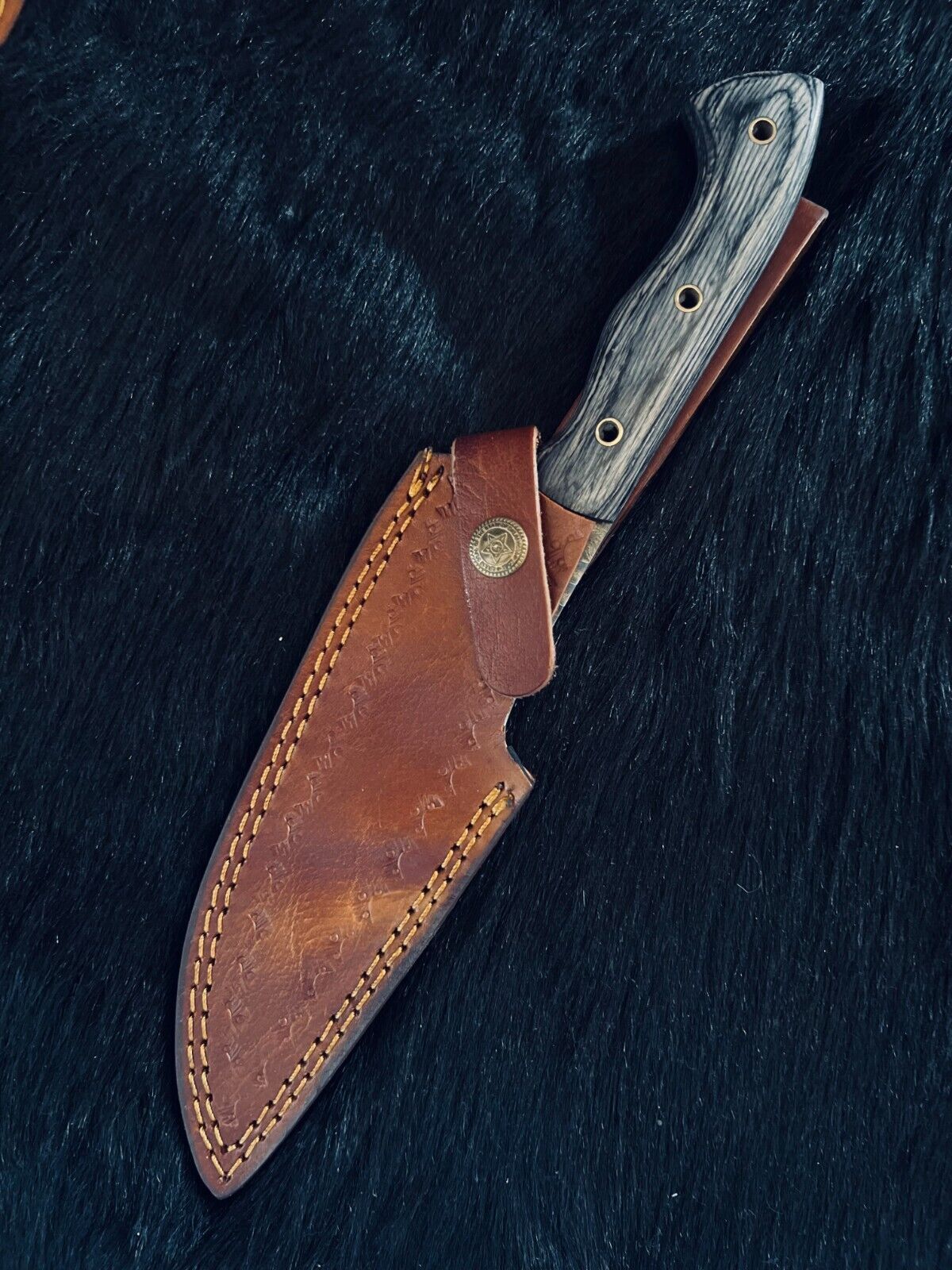 Heritage Forge 11.5 Inch Damascus Steel Bowie Hunting Knife with Wood Handle
