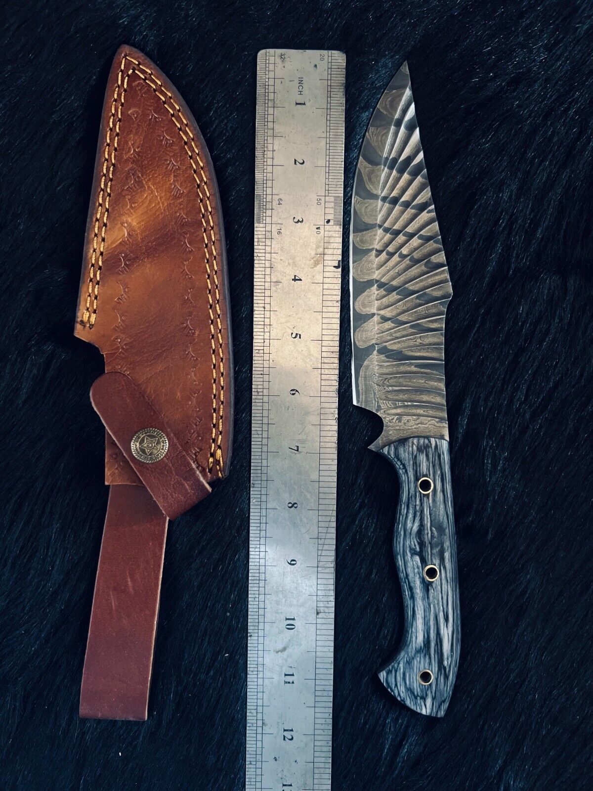 Heritage Forge 11.5 Inch Damascus Steel Bowie Hunting Knife with Wood Handle