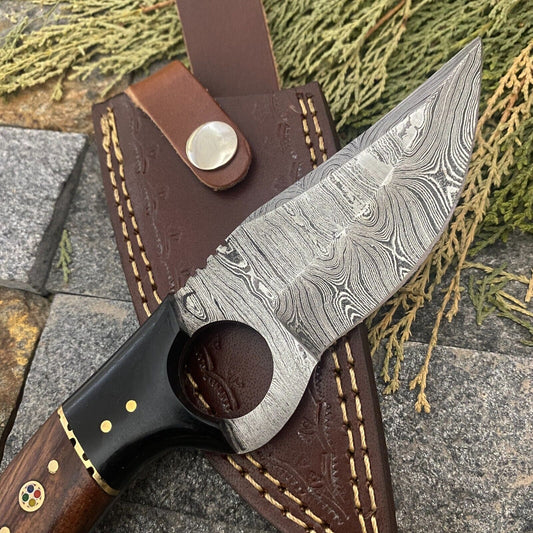 8" Hand-Forged Damascus Steel Bowie – EDC Hunting Knife with Wood Handle & Leather Sheath