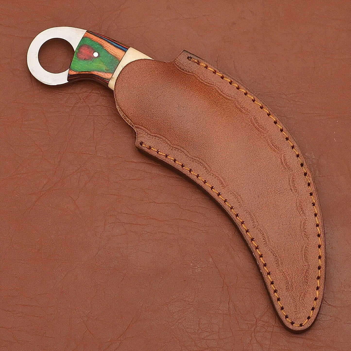 Handmade Best Karambit Knife Damascus Steel Karambit Knife With Wood Handle