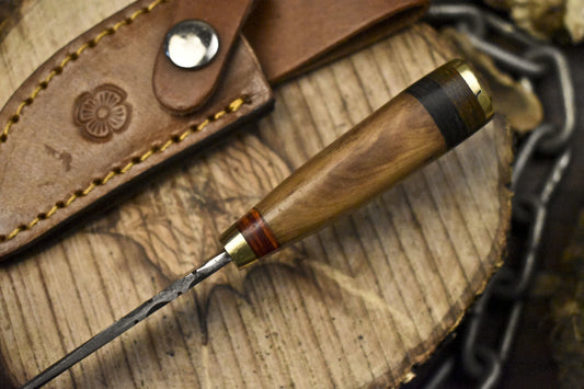 Twist Damascus Skinner Knife with Hardwood Handle and Brass Guard – 6 Inch Camping and Hunting Blade with Leather Sheath
