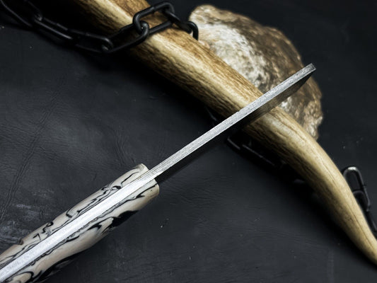 Handmade Damascus Steel Kitchen Chef Cleaver Knife – Resin Handle with Cowhide Sheath