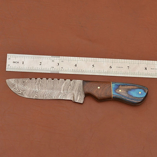 Custom Handmade Forged Damascus Steel Skinner Hunting Camping Knife with Wood Handle