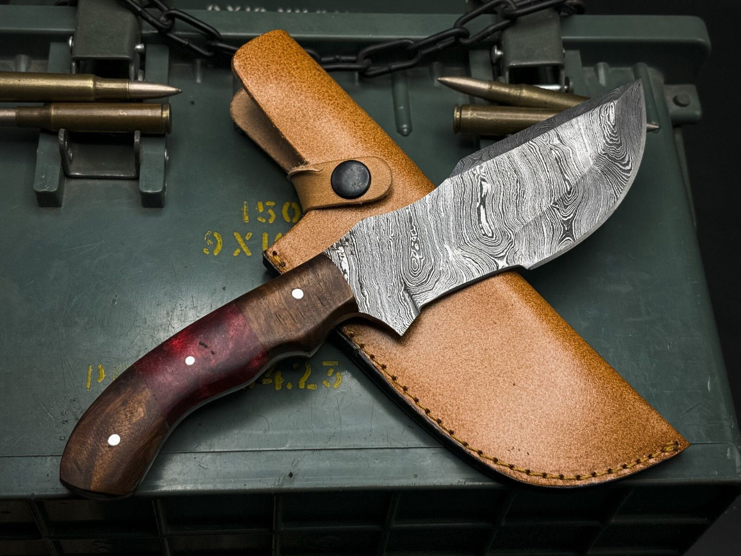 Handmade Damascus Steel Hunting Tracker Knife – Wood Handle, Cow Leather Sheath