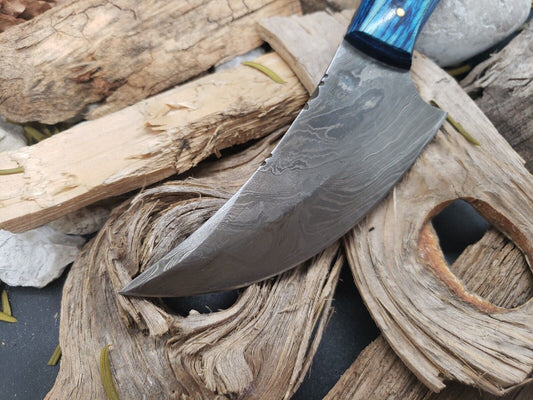 7" Handmade Damascus Hunting Bowie Knife | Blue Wood Handle & Leather Sheath