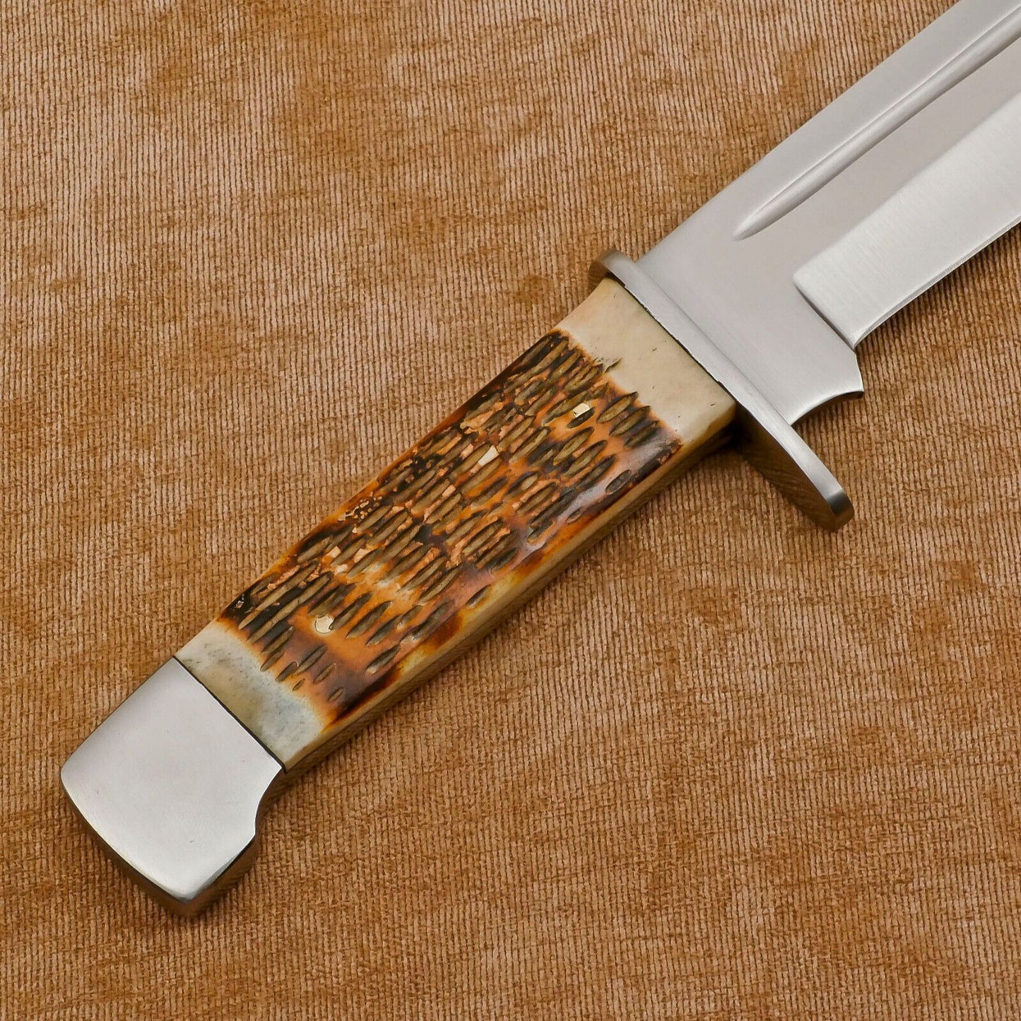 Hand Made D2 Steel Full Tang 14-Inch Bowie Hunting Knife – Steel Guard