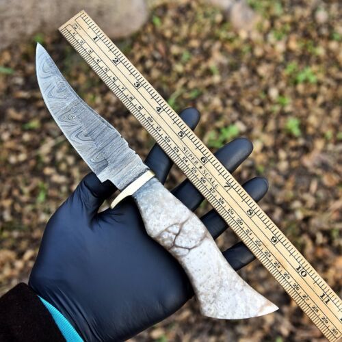 Forged Twist Damascus Steel Skinner Knife – Fixed Blade Hunting Knife with Leather Sheath