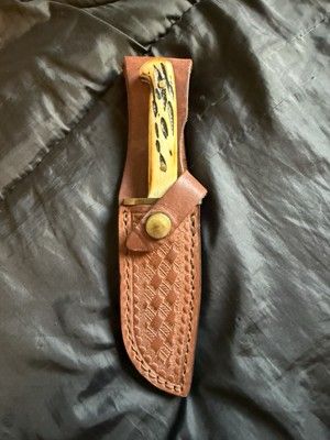 Heritage Forge Mini Damascus Hunting Knife with Fixed Blade and Leather Sheath