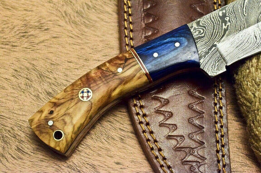 The Silent Stag: A Rare Damascus Art Piece Forged for the Hunt