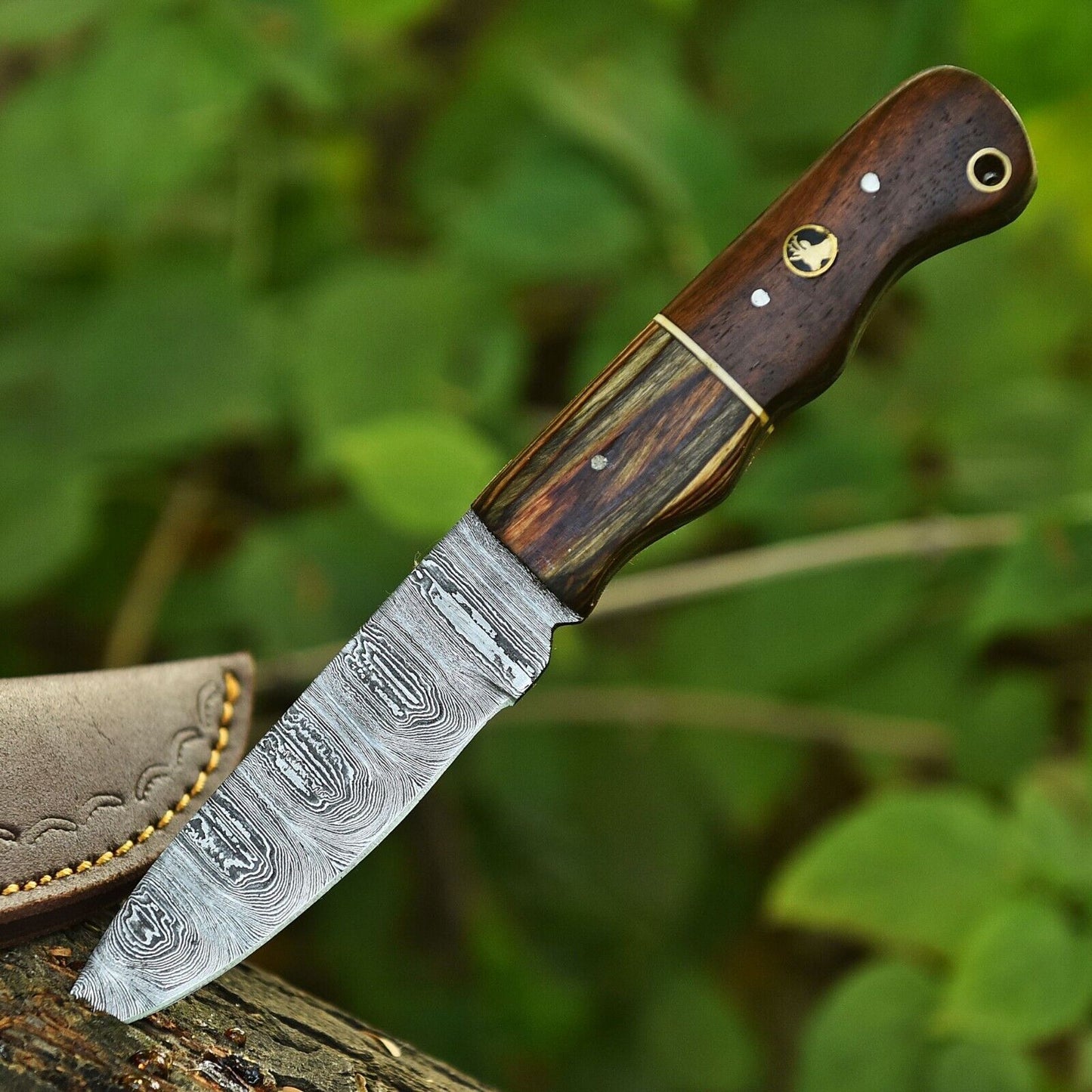 Fire Pattern Damascus Skinner Knife Rosewood PakkaWood Handle Fixed Blade