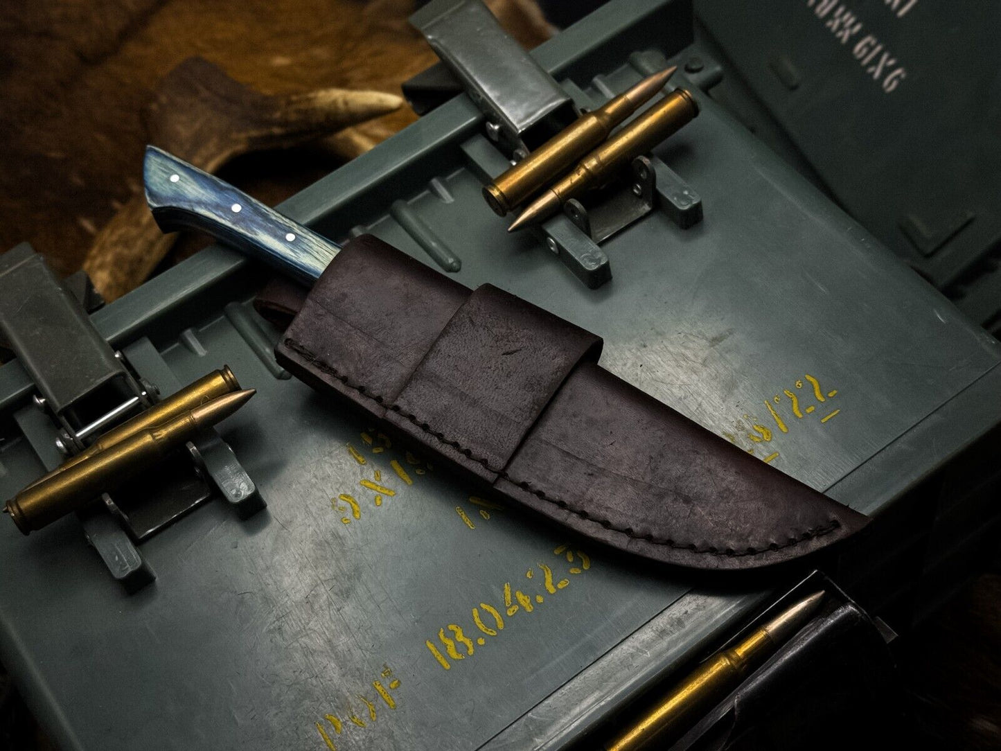 Handmade Damascus Steel Hunting & Kitchen Knife with Wood Handle and Leather Sheath