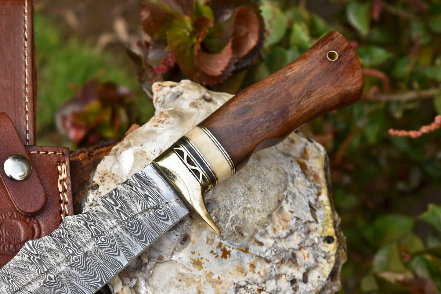 Custom Forged Damascus Handmade Hunting Camping Survival Bowie Knife With Wood Handle