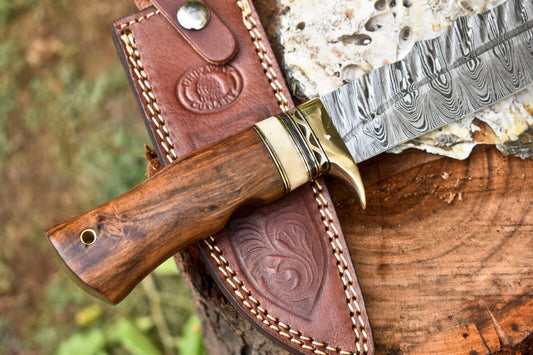 Custom Forged Damascus Handmade Hunting Camping Survival Bowie Knife With Wood Handle
