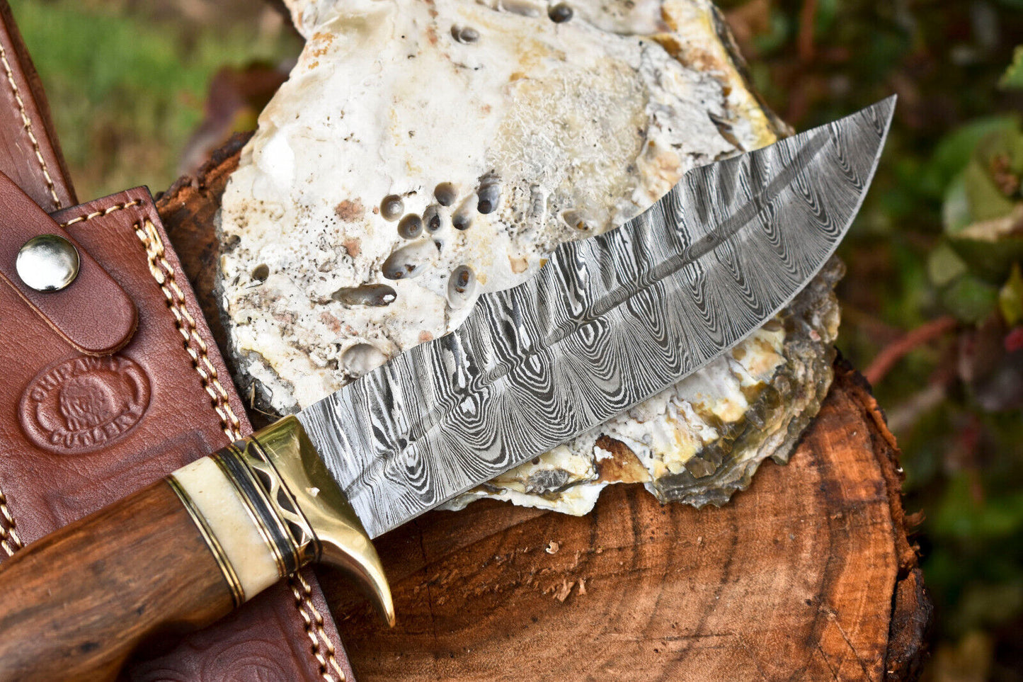Custom Forged Damascus Handmade Hunting Camping Survival Bowie Knife With Wood Handle