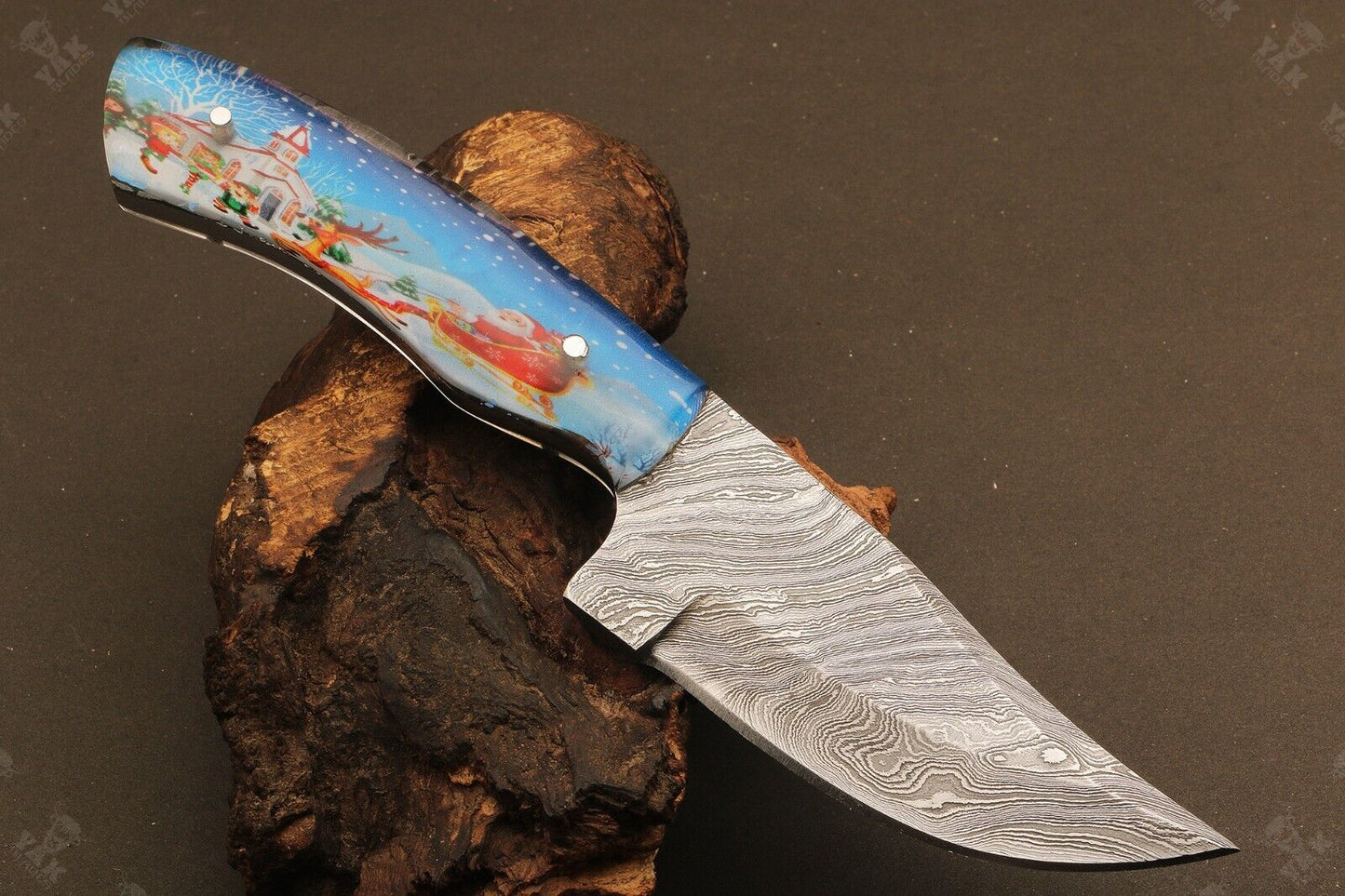 Heritage Forge 8 Inch Ladder Damascus Steel Bowie Knife with Resin Handle