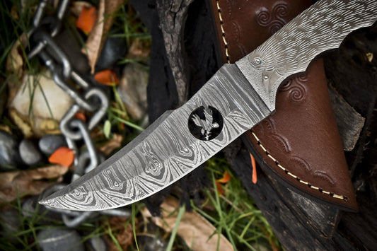 Custom Handmade Damascus Skinner Knife Twist Pattern 440C Steel with Leather Sheath