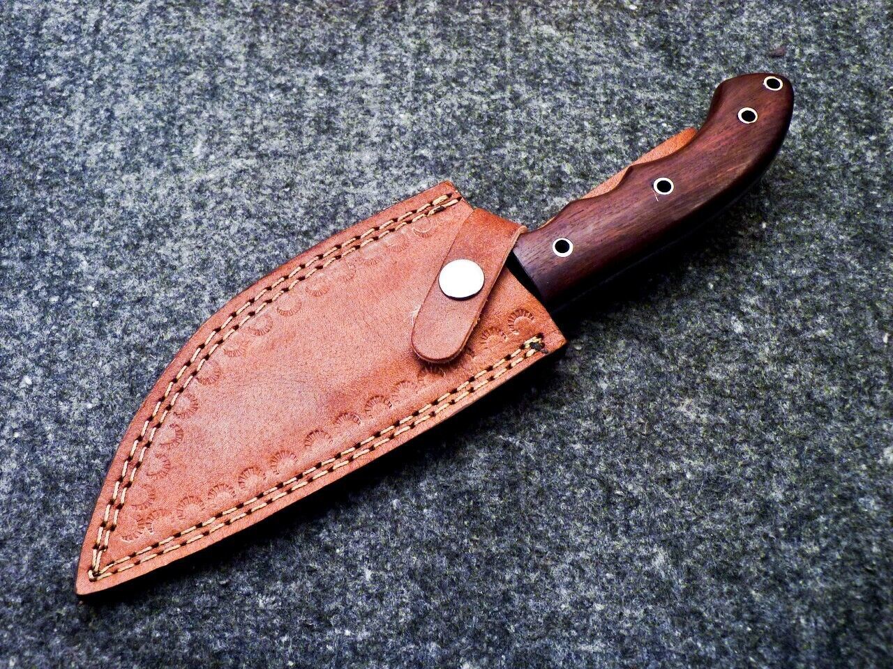 10.5 Inch Handmade Damascus Full Tang Hunting Bowie Knife with Hardwood Handle