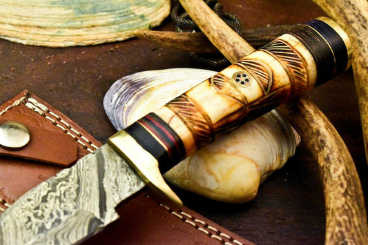 10" Handmade Damascus Bowie Knife – Camel Bone Handle & Leather Sheath