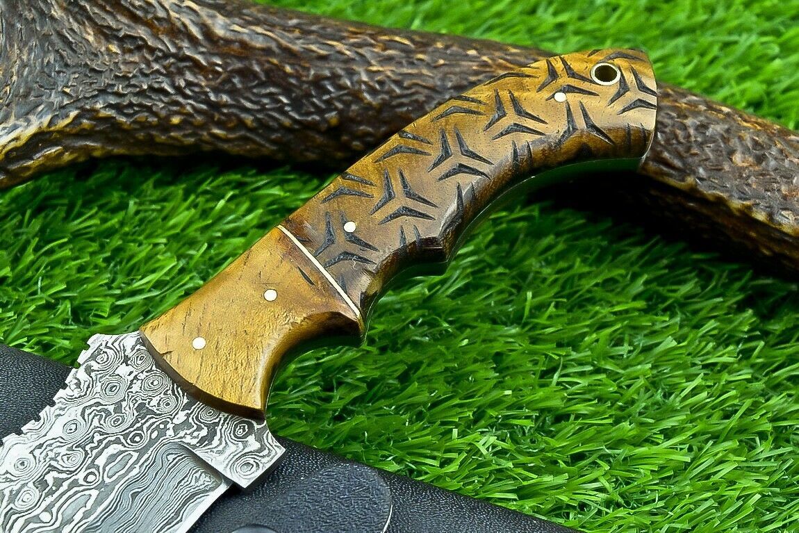 10 Inch Damascus Steel Bowie Tracker Knife with Natural Wood Handle