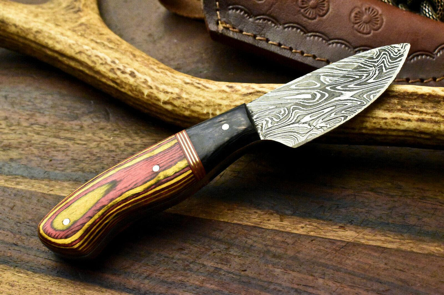 7.5” Handmade Damascus Bowie Knife | Hardwood Handle with Brass Spacers